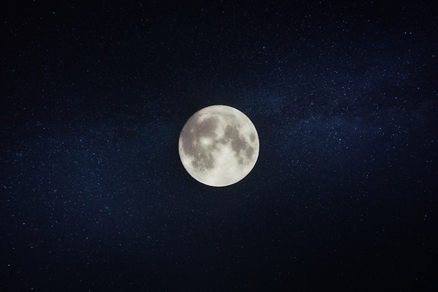 This zodiac sign will have great financial luck during the Supermoon on October 17