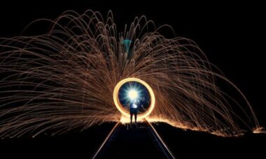 Um ciclo está chegando ao fim para este signo do zodíaco, prevê tarólogo