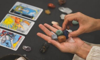 Sua conta bancária esta semana, segundo uma leitura de tarô