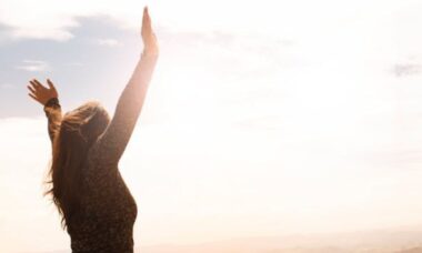 O dia mais sortudo do resto de 2025 para cada signo do zodíaco