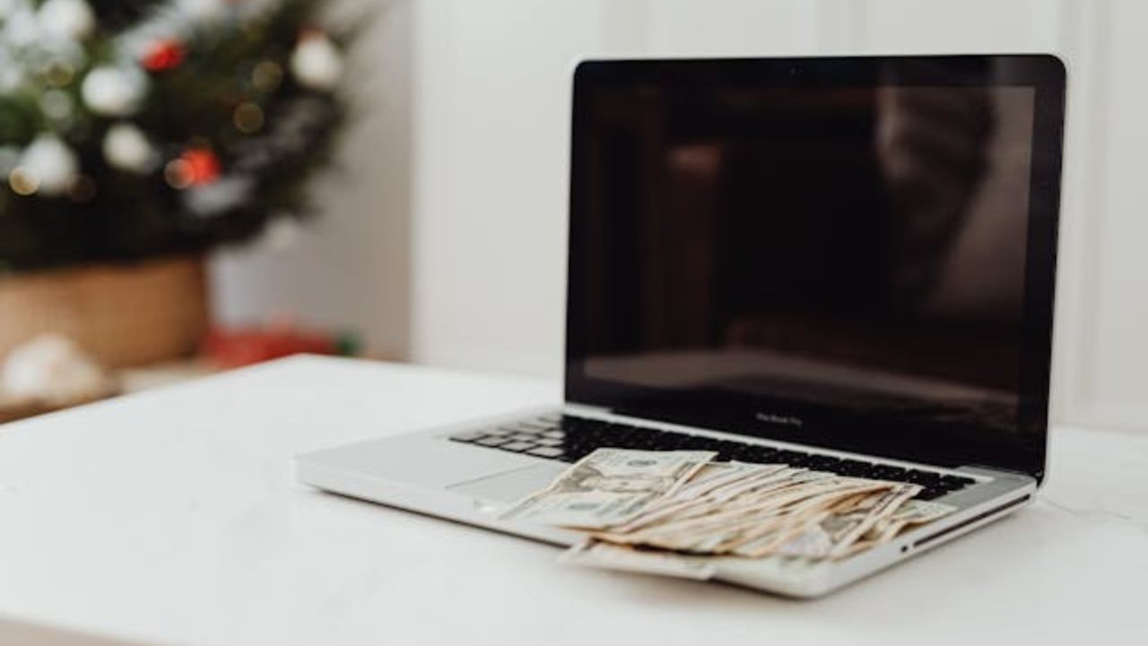 2025年10月に金運を引き寄せる星座3つ