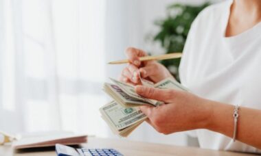 Os 4 signos mais pão-duros do zodíaco — e o motivo de eles contarem cada centavo