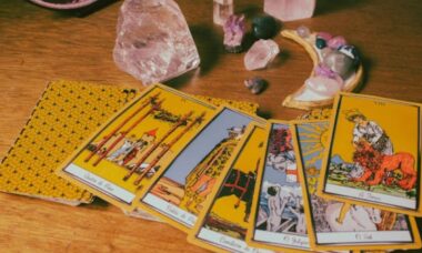 Previsão do Baralho Cigano: semana excelente no amor