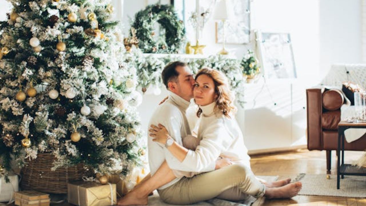 3 signos do zodíaco podem encontrar o amor nesta temporada de festas